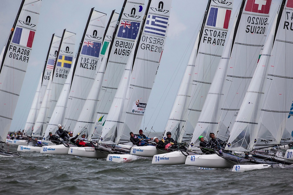 Nacra 17 start