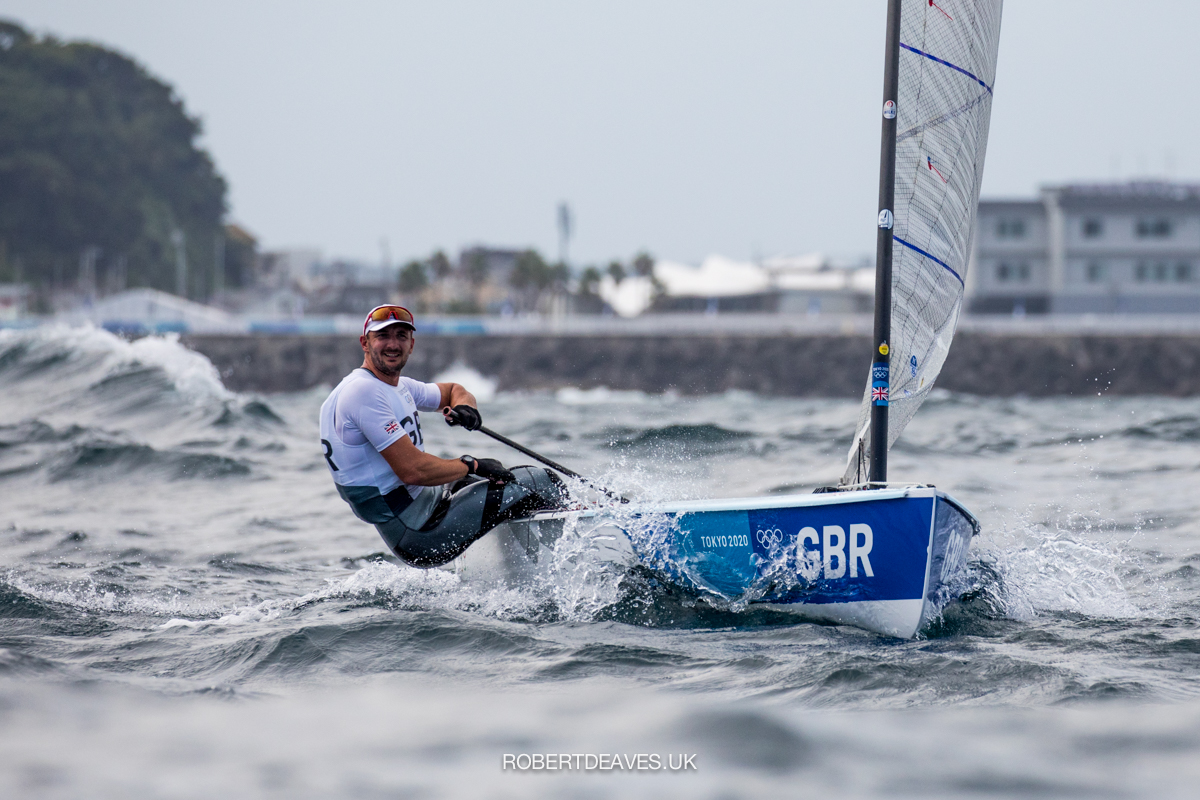 Scott takes control in Enoshima while Cardona moves up on third day at Tokyo 2020